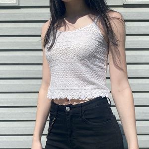 Lace cropped tank